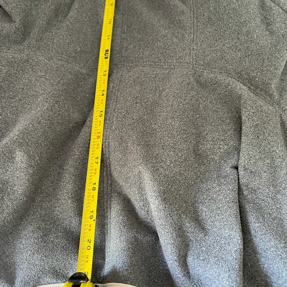 Lululemon Presence Of Mind Fleece Jacket in Polar Cream / Gray - Picture 12 of 12